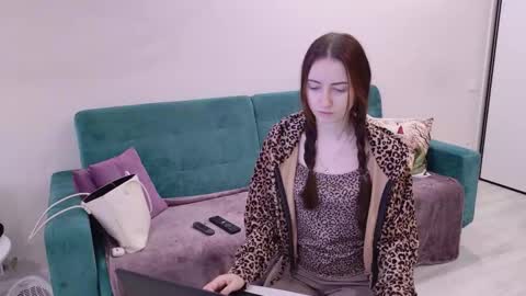 sandra prafer online show from January 18, 2026, 5:00 am