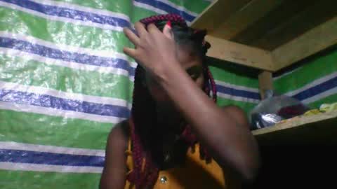 sandricaaa online show from May 17, 2026, 7:10 pm