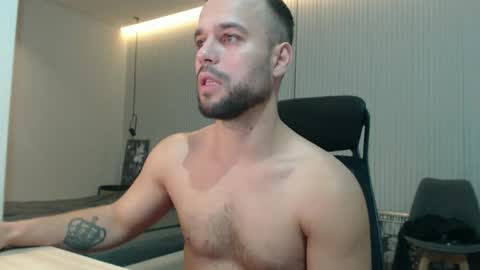 DeAlex online show from October 4, 2025, 10:46 am