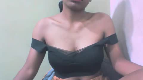 sandy735579 online show from February 19, 2026, 4:19 am