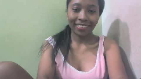 sandy735579 online show from April 10, 2026, 7:13 am