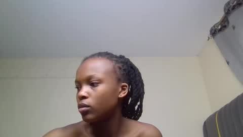 Snapshot of sandy_bby1 chatting on September 13, 2025, 2:22 am sandy online show from September 13, 2025, 2:22 am