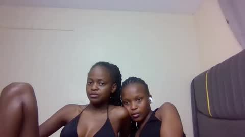 Snapshot of sandy_bby1 chatting on September 15, 2025, 12:49 pm sandy online show from September 15, 2025, 12:49 pm