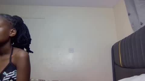 Snapshot of sandy_bby1 chatting on September 26, 2025, 1:04 pm sandy online show from September 26, 2025, 1:04 pm