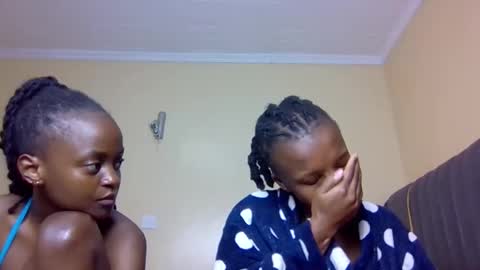 Snapshot of sandy_bby1 chatting on October 19, 2025, 8:48 am sandy online show from October 19, 2025, 8:48 am