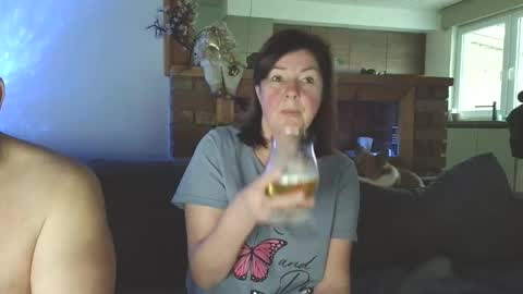 sanroom online show from November 22, 2025, 2:49 pm