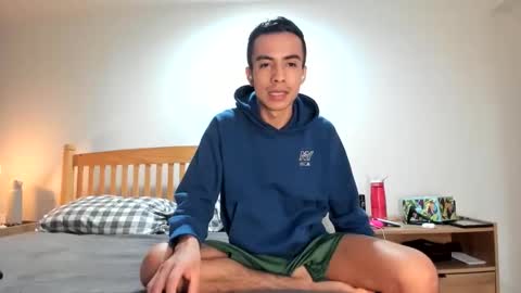 santiago0ne online show from November 8, 2025, 7:01 pm