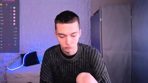 santiago__perez online show from November 27, 2025, 10:06 am