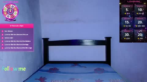 Snapshot of santiago_foxx chatting on May 30, 2026, 7:44 pm santi online show from May 30, 2026, 7:44 pm