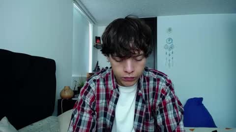 Santii online show from December 20, 2024, 6:45 pm