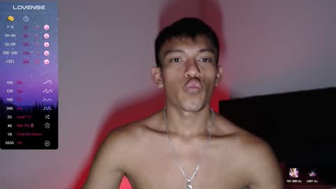 Snapshot of santinaugthy chatting on December 22, 2025, 4:20 am santi online show from December 22, 2025, 4:20 am