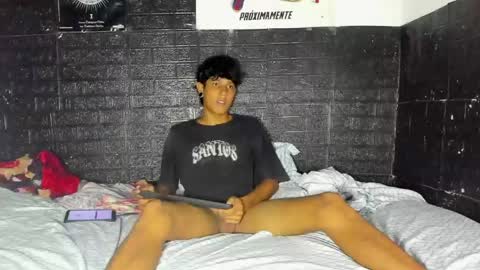 Snapshot of santos_xd chatting on May 6, 2026, 3:46 am santos online show from May 6, 2026, 3:46 am