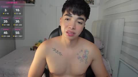 Snapshot of santy7u7 chatting on June 23, 2026, 1:31 pm Mr. Santiago online show from June 23, 2026, 1:31 pm