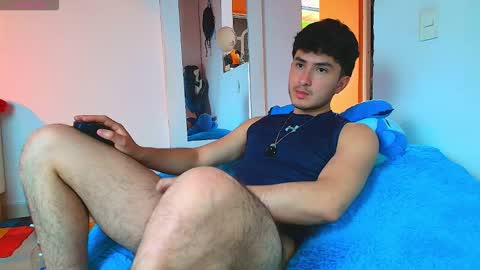 Santyago online show from March 4, 2026, 6:36 pm