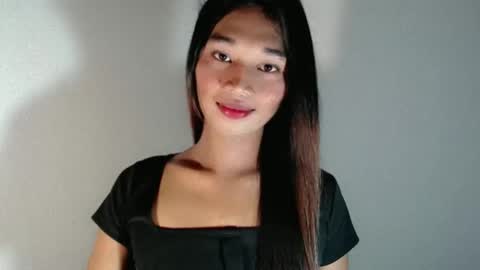 sanya_morenaxx online show from March 18, 2026, 7:44 am