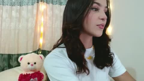 saorisworld online show from February 2, 2025, 12:09 am