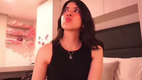 Snapshot of saory10 chatting on March 5, 2025, 8:10 am S A O R Y 3 online show from March 5, 2025, 8:10 am