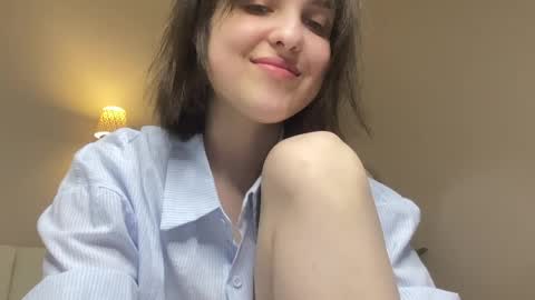 Anny online show from April 17, 2026, 11:19 pm