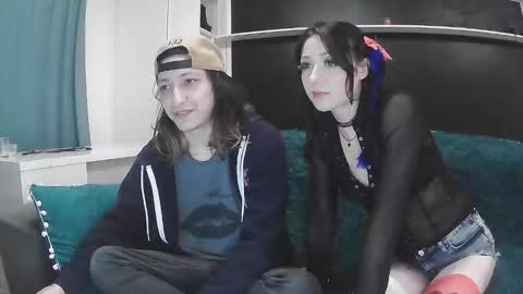 sapphirevelvet online show from April 4, 2026, 10:51 pm