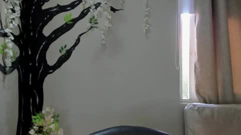 Snapshot of sara__michell chatting on September 13, 2025, 12:05 pm online show from September 13, 2025, 12:05 pm