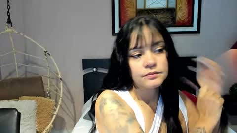 Snapshot of sara__michell chatting on October 12, 2025, 12:04 pm online show from October 12, 2025, 12:04 pm