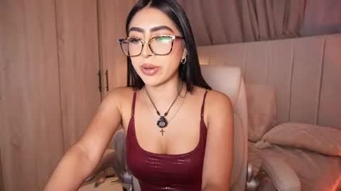 Snapshot of sara_albrecht chatting on July 7, 2026, 11:42 pm Sara online show from July 7, 2026, 11:42 pm