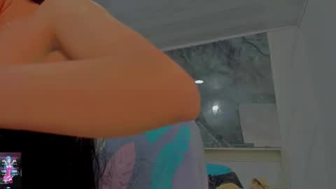 sara allenx online show from February 1, 2026, 8:18 pm