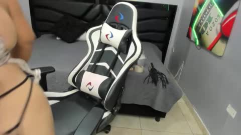 sara_bdsm online show from October 10, 2025, 3:11 pm