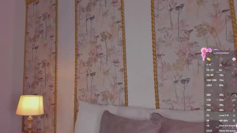 Sara online show from November 19, 2025, 7:25 pm