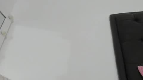 sara online show from March 11, 2025, 7:26 am