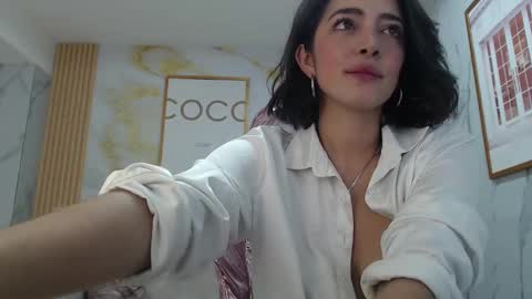 Snapshot of sara_lopez_s chatting on September 9, 2025, 1:21 pm Sara online show from September 9, 2025, 1:21 pm