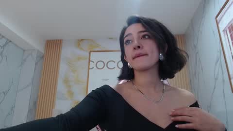 Snapshot of sara_lopez_s chatting on September 17, 2025, 1:02 pm Sara online show from September 17, 2025, 1:02 pm