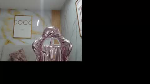 Snapshot of sara_lopez_s chatting on September 26, 2025, 1:37 pm Sara online show from September 26, 2025, 1:37 pm