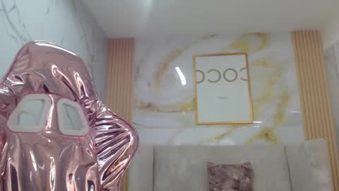 Snapshot of sara_lopez_s chatting on September 29, 2025, 1:27 pm Sara online show from September 29, 2025, 1:27 pm