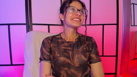 Sara  online show from January 20, 2025, 12:57 am