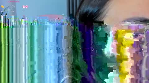 Sara online show from May 11, 2026, 4:04 pm