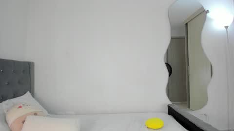 Sara online show from December 6, 2024, 4:17 pm