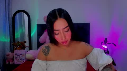 sara_stone03 online show from February 8, 2025, 8:52 am