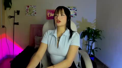 Sarah Ramirez online show from February 10, 2025, 11:57 am