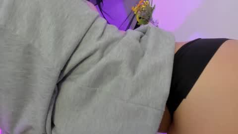 Sarah Ramirez online show from February 27, 2025, 11:48 pm