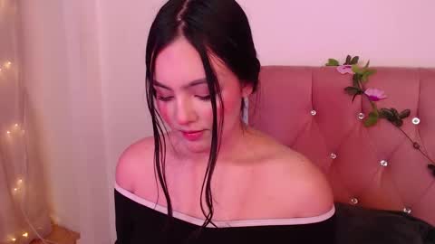          online show from March 12, 2025, 5:28 pm