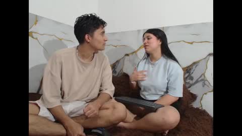 sara and thomas online show from November 11, 2025, 9:15 pm