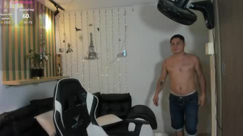 Snapshot of saraclub_jy chatting on April 22, 2026, 11:50 pm saraclub online show from April 22, 2026, 11:50 pm