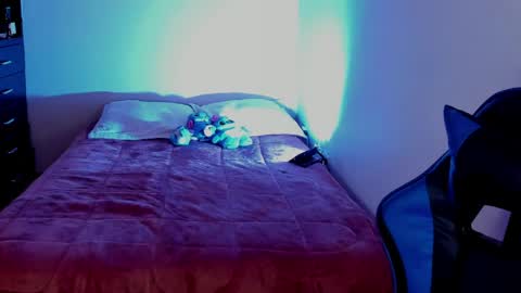 Snapshot of saradiazxxx chatting on April 26, 2026, 2:37 pm saradiazxxx online show from April 26, 2026, 2:37 pm