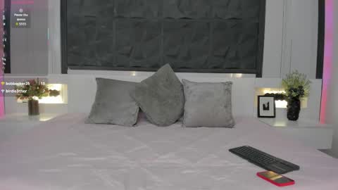 Snapshot of saragomez_1 chatting on March 10, 2026, 1:05 pm Sara Gomez online show from March 10, 2026, 1:05 pm