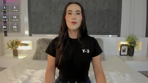 Snapshot of saragomez_1 chatting on March 23, 2026, 12:09 pm Sara Gomez online show from March 23, 2026, 12:09 pm