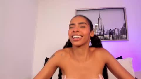 sarah_ashbourne online show from November 6, 2025, 1:45 pm