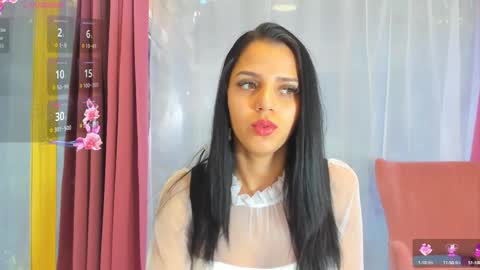 Snapshot of sarah_blake_ chatting on October 10, 2025, 8:46 am Sara online show from October 10, 2025, 8:46 am