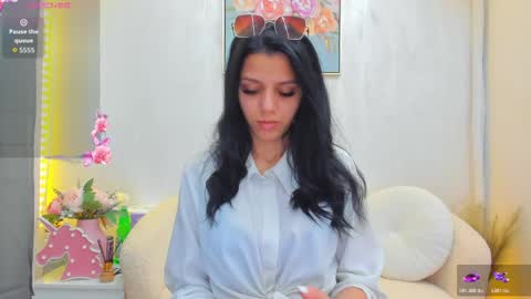 Snapshot of sarah_blake_ chatting on April 17, 2026, 9:56 am Sara online show from April 17, 2026, 9:56 am
