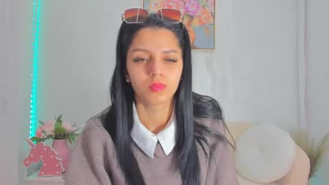 Snapshot of sarah_blake_ chatting on April 25, 2026, 7:33 am Sara online show from April 25, 2026, 7:33 am